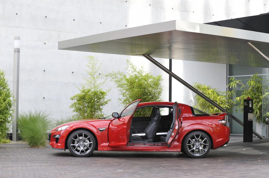  Mazda RX-8 2008 года  (фото 66 из 89)